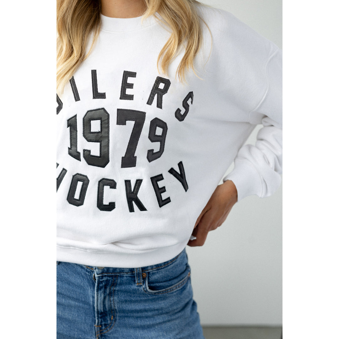 Edmonton Oilers Unisex Line Change Nostalgic White Crewneck Sweatshirt