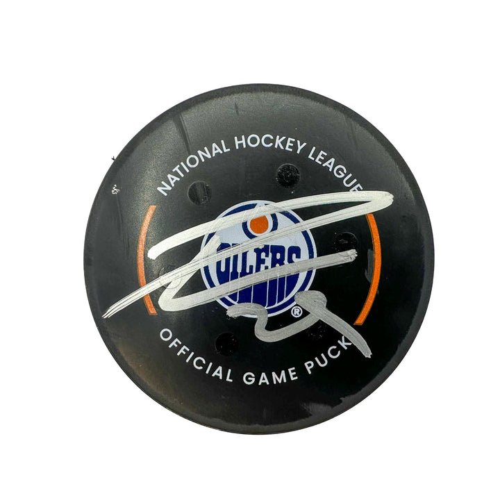 Leon Draisaitl Edmonton Oilers Autographed Playoff Goal Puck - May. 12/2024 vs Vancouver Canucks #24588