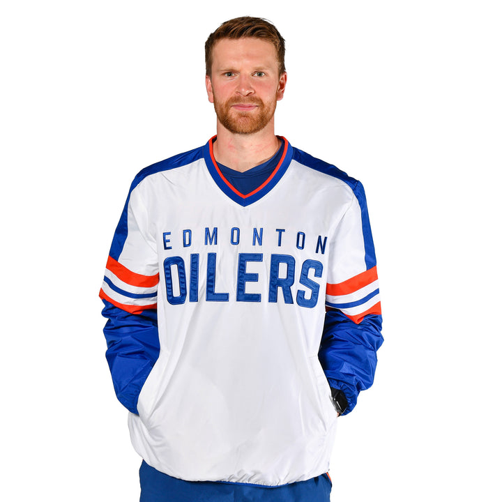 Edmonton Oilers G-III White High Heat V-Neck Pullover Sweatshirt