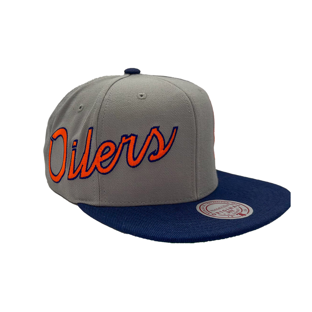 Edmonton Oilers Mitchell & Ness Grey Knock Out Panel Snapback Hat