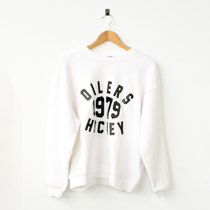 Edmonton Oilers Unisex Line Change Nostalgic White Crewneck Sweatshirt