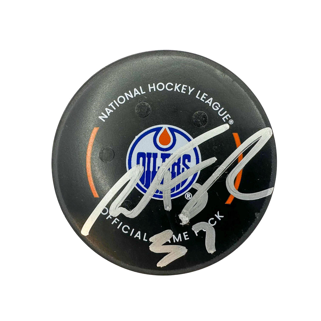 Warren Foegele Edmonton Oilers Autographed Goal Puck - Feb. 21/2024 vs Boston Bruins #24336