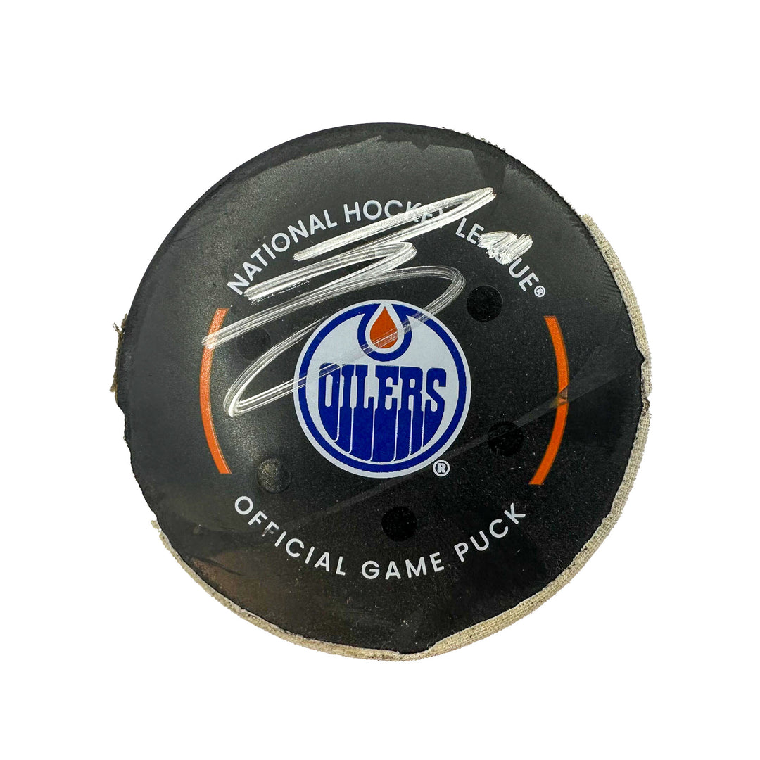 Evander Kane Edmonton Oilers Autographed Preseason Goal Puck - Oct. 4/2023 vs Calgary Flames #24125