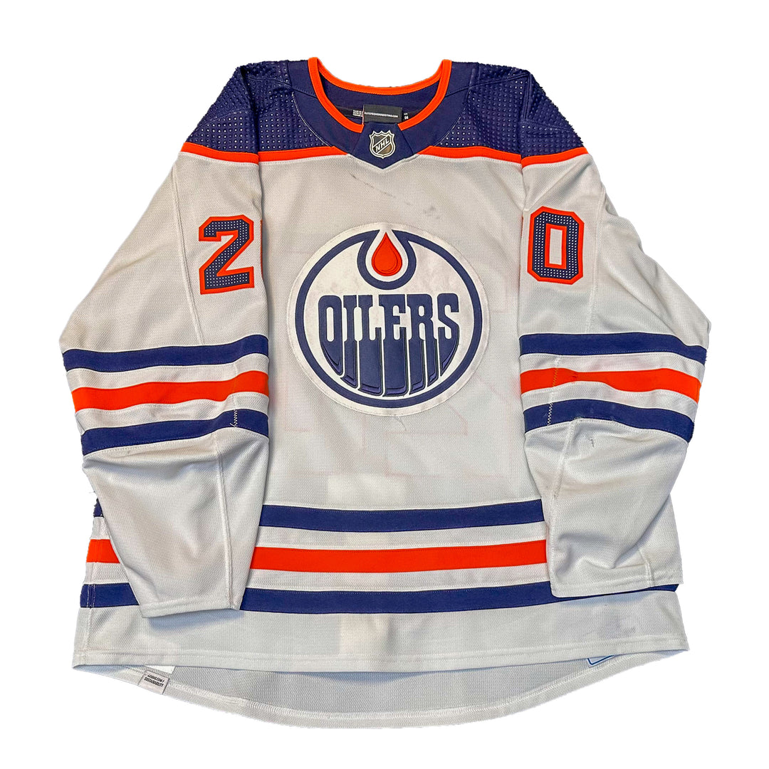 Slater Koekkoek Edmonton Oilers Game Worn Jersey - 2021-22 White Set #1 - U05746