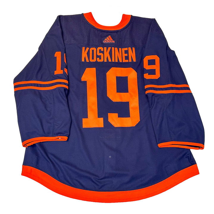 Mikko Koskinen Edmonton Oilers Game Worn Jersey - 2020-21 Navy Set #1 - T03915