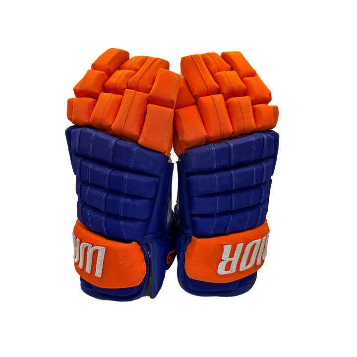 Leon Draisaitl Edmonton Oilers Signed Playoff Game Worn 2023-24 Warrior Royal Hockey Gloves #22318