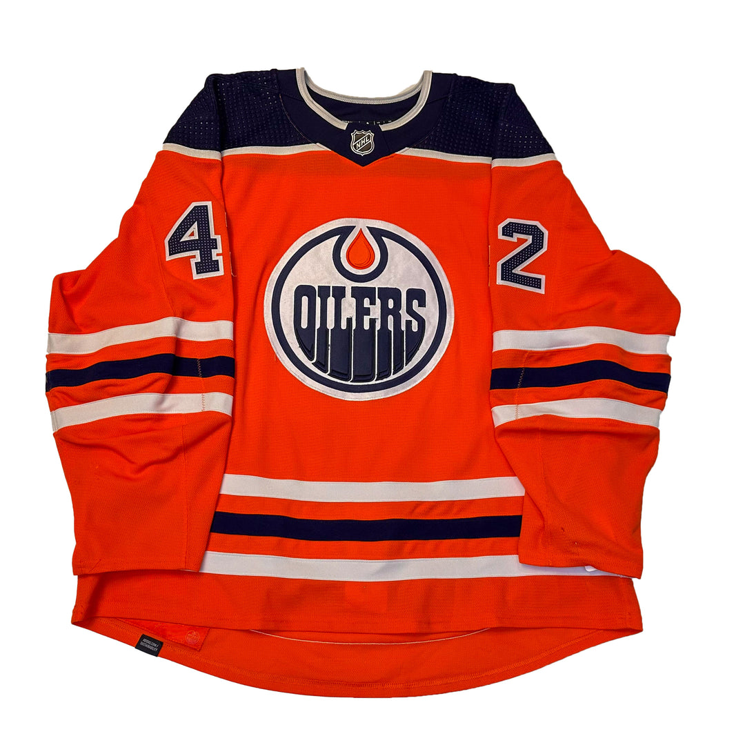 Brendan Perlini Edmonton Oilers Game Worn Jersey - 2021-22 Orange Set #1 - U05785