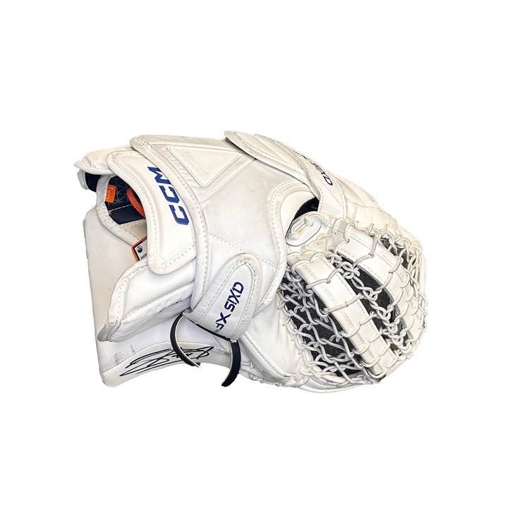 Stuart Skinner Edmonton Oilers Signed Training Camp Worn 2023-24 CCM White Goalie Gloves #22460 & 22461