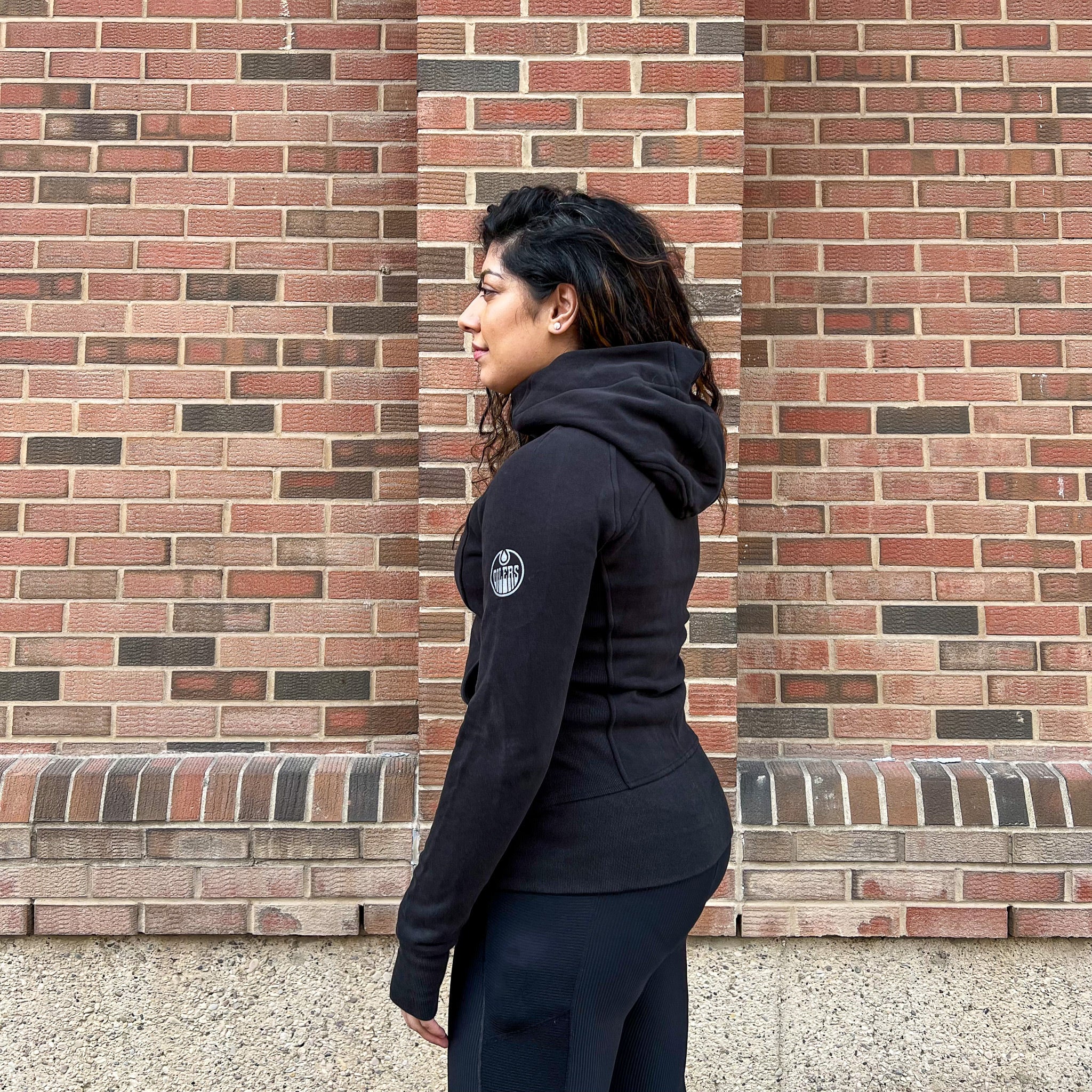 Lululemon black sales hoodie